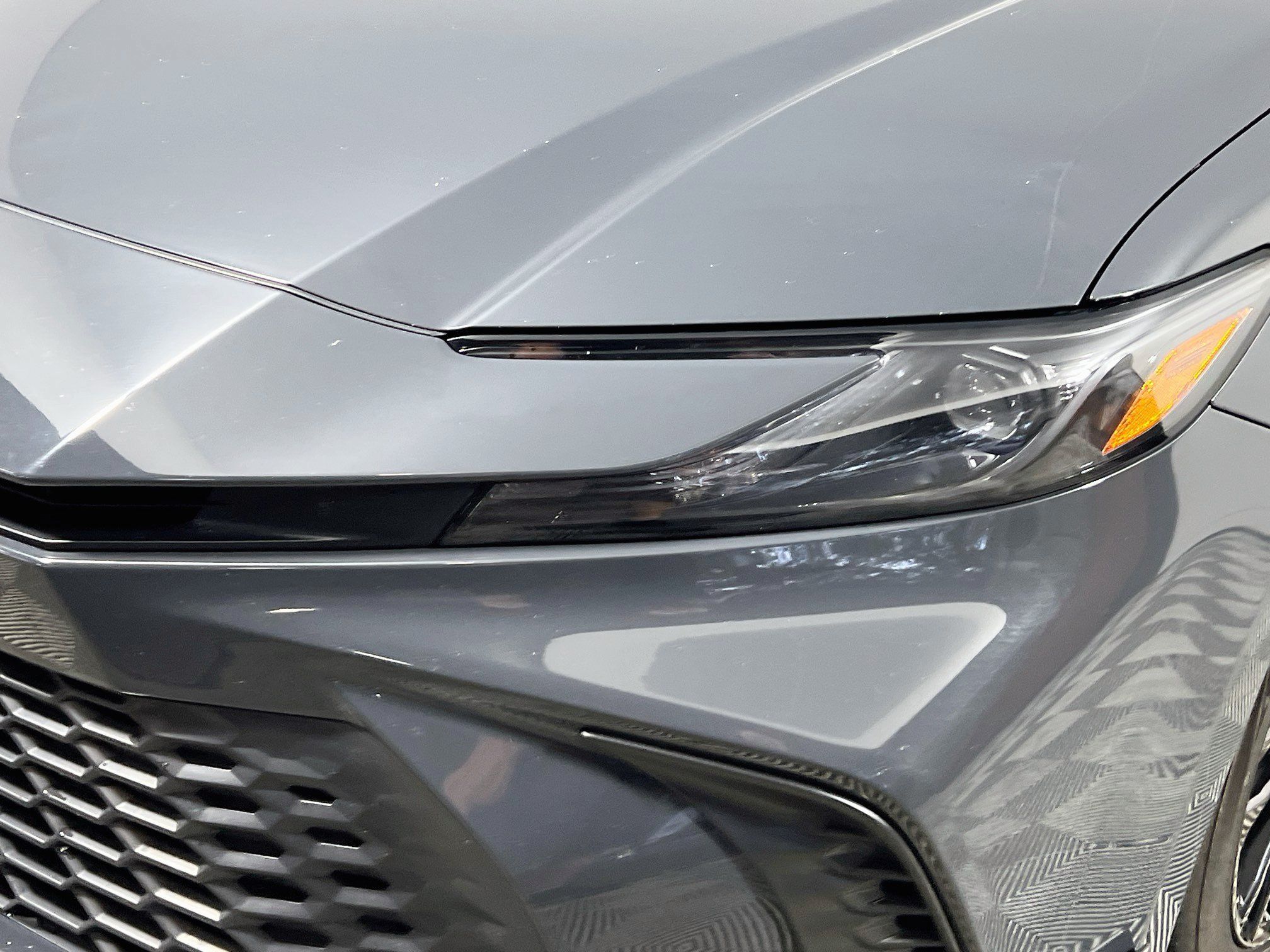 Used 2025 Toyota Camry SE FWD image 12
