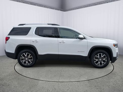 Certified 2023 GMC Acadia SLE w/ Driver Convenience Package AWD/4WD image 2