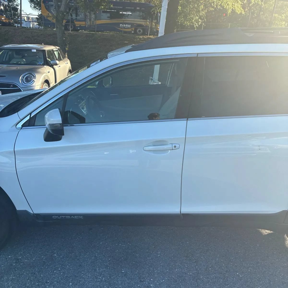 Used 2017 Subaru Outback 2.5i Limited AWD/4WD image 4