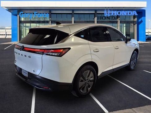Used 2026 Nissan Murano SL AWD/4WD image 2
