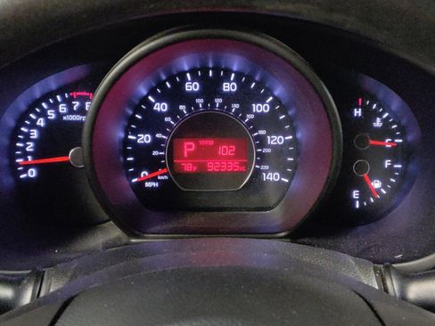 Used 2019 Kia Soul + FWD image 23