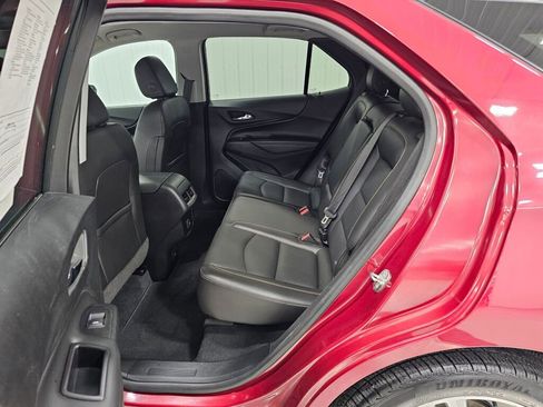 Used 2020 Chevrolet Equinox Premier image 12