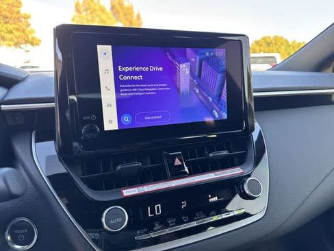 Used 2026 Toyota Corolla SE image 21