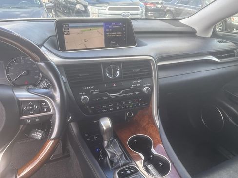 Used 2018 Lexus RX 450hL Premium image 15