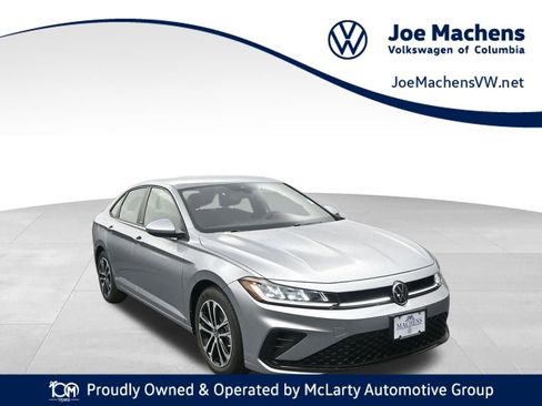 Used 2026 Volkswagen Jetta Sport FWD image 1