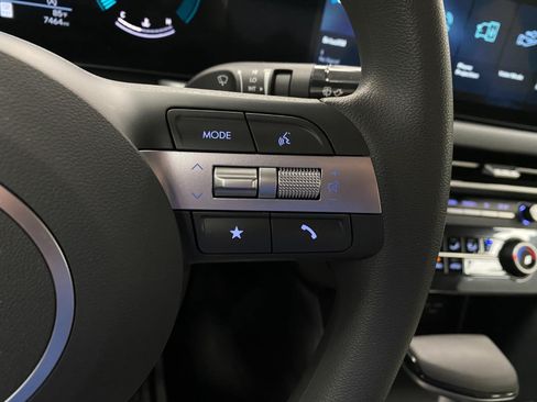 Certified 2025 Hyundai Sonata SE FWD image 16