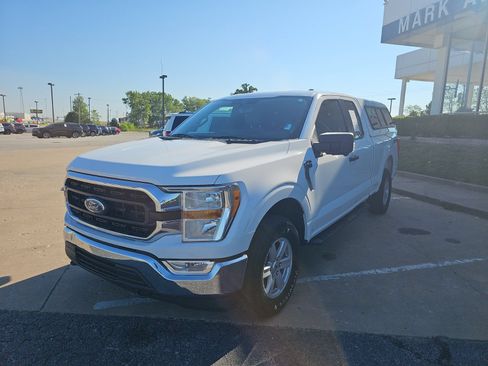 Used 2021 Ford F150 XLT w/ Equipment Group 301A Mid AWD/4WD image 9