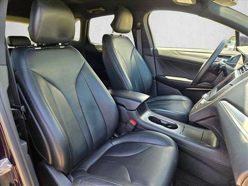 Used 2015 Lincoln MKC FWD image 18