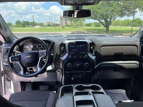 Used 2022 Chevrolet Silverado 2500 LT w/ Convenience Package AWD/4WD image 30