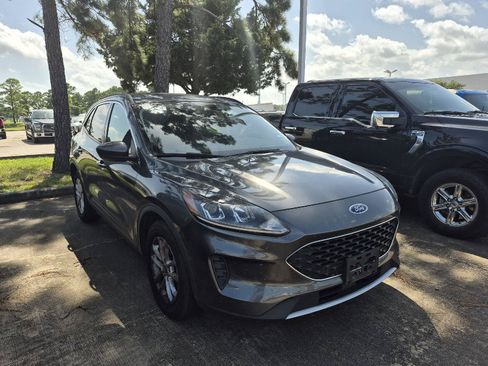 Used 2020 Ford Escape SE FWD image 6