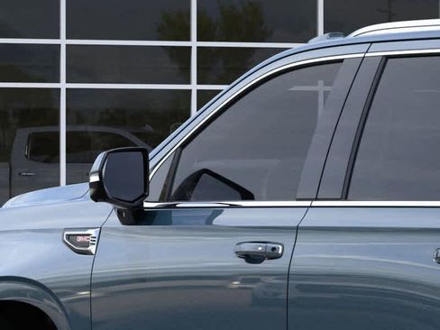 New 2026 GMC Yukon Elevation image 29