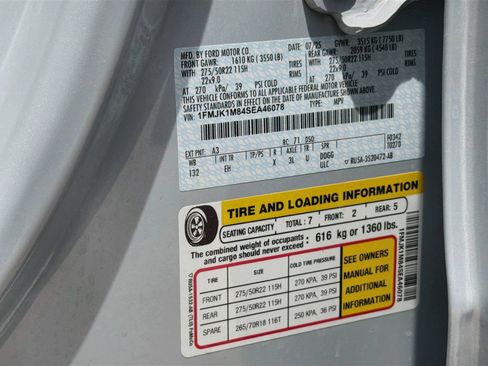 Used 2025 Ford Expedition Max Platinum w/ Driver's Package AWD/4WD image 37
