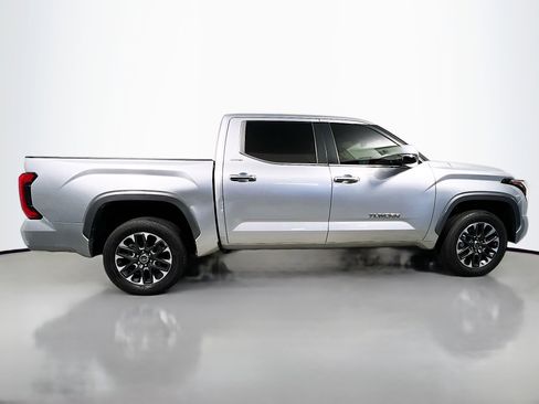 Used 2024 Toyota Tundra Limited AWD/4WD image 3