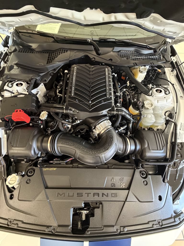 Used 2025 Ford Mustang GT Premium w/ GT Performance Package RWD image 28