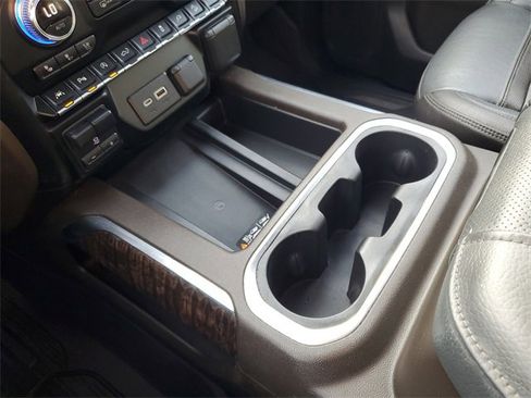 Used 2020 GMC Sierra 1500 Denali w/ Denali Ultimate Package image 20