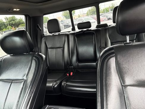 Used 2018 Ford F150 Lariat w/ Equipment Group 502A Luxury AWD/4WD image 18
