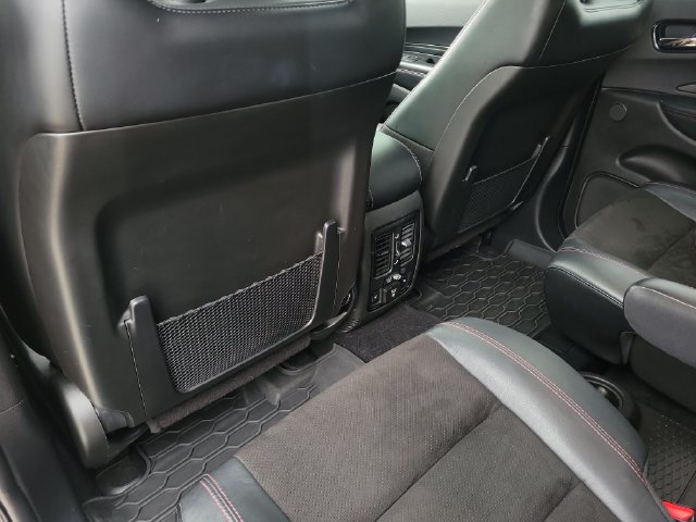 Used 2021 Dodge Durango R/T w/ Blacktop Package AWD/4WD image 11