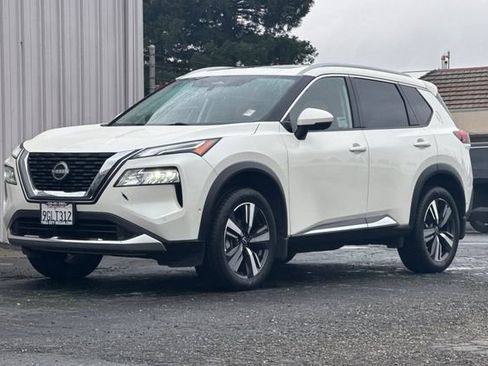 Used 2023 Nissan Rogue Platinum w/ Platinum Premium Package image 8