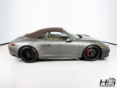 Used 2017 Porsche 911 Carrera GTS image 5