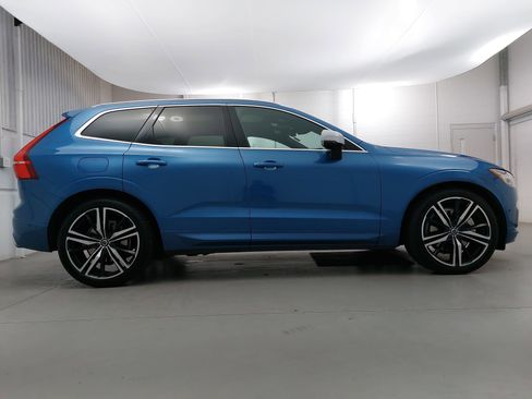 Used 2019 Volvo XC60 T6 R-Design w/ Protection Package Premier image 8