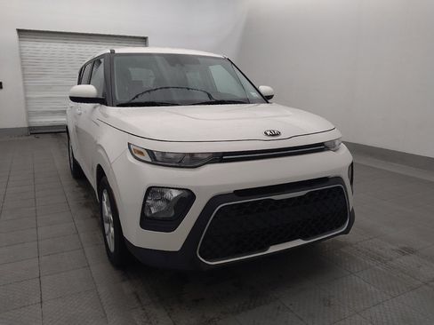 Used 2021 Kia Soul S FWD image 13