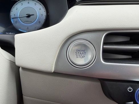 Used 2024 Hyundai Palisade Limited image 15