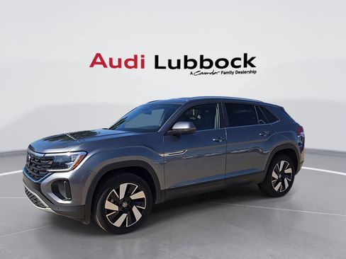 Used 2025 Volkswagen Atlas Cross Sport SE FWD image 5