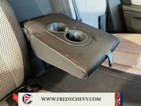 Used 2016 Chevrolet Equinox LT w/ Convenience Package image 38