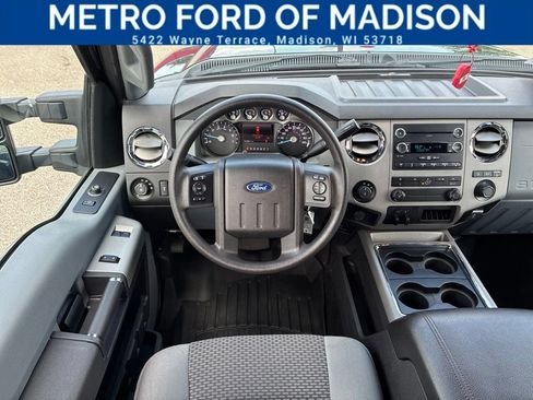 Used 2016 Ford F250 XLT w/ XLT Premium Package AWD/4WD image 17