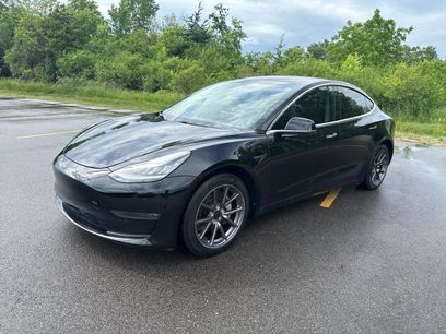 Used 2019 Tesla Model 3 Standard Range Plus