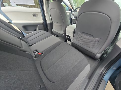New 2026 Hyundai Ioniq 5 SE image 12