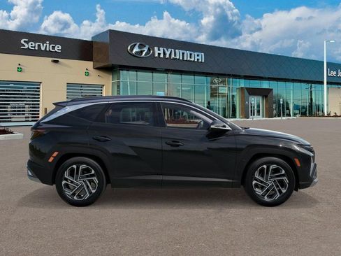 New 2026 Hyundai Tucson Limited AWD/4WD image 7