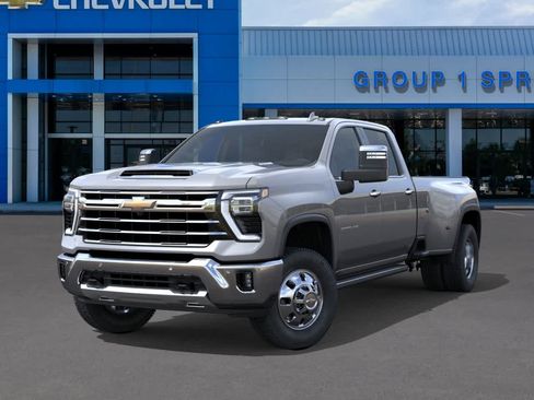 New 2026 Chevrolet Silverado 3500 LTZ w/ LTZ Convenience Package AWD/4WD image 6