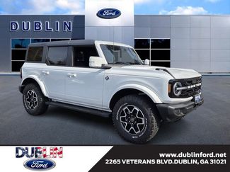 Used 2024 Ford Bronco Outer Banks video 1