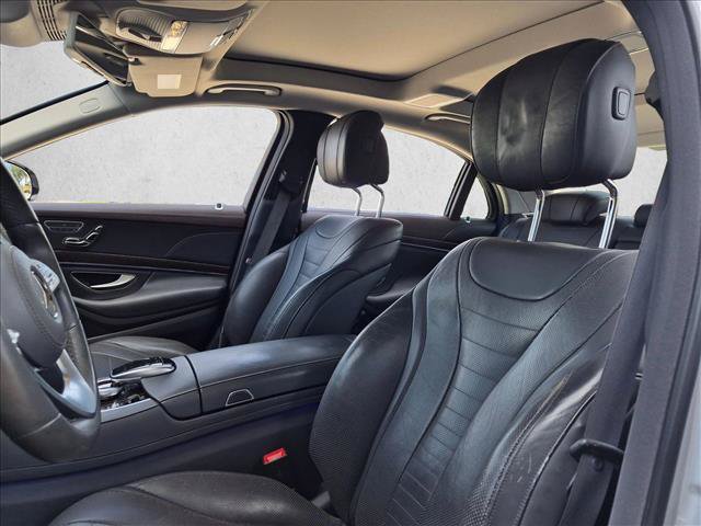 Used 2019 Mercedes-Benz S 560 Sedan image 13