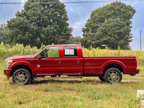Used 2014 Ford F250 Platinum AWD/4WD image 6