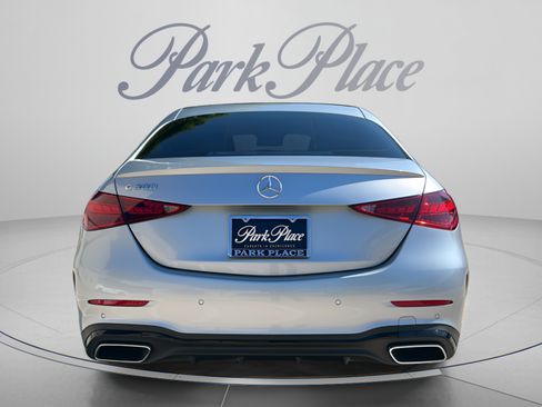 Used 2025 Mercedes-Benz C 300 Sedan image 4