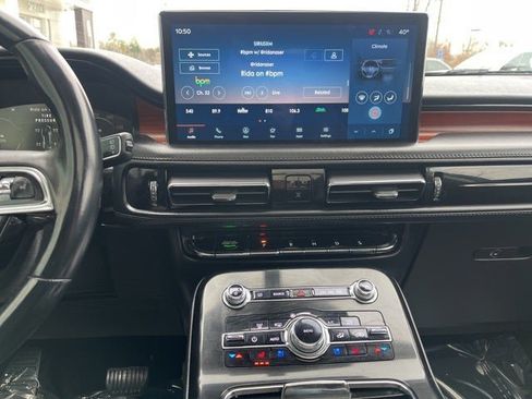 Used 2022 Lincoln Nautilus Reserve image 31