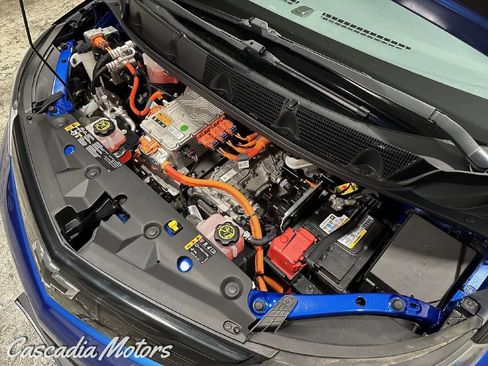 Used 2018 Chevrolet Bolt LT FWD image 35