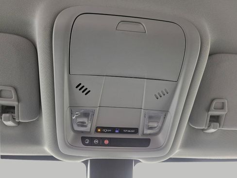 Used 2024 Chevrolet Equinox LT w/ LPO, Floor Liner Package AWD/4WD image 18