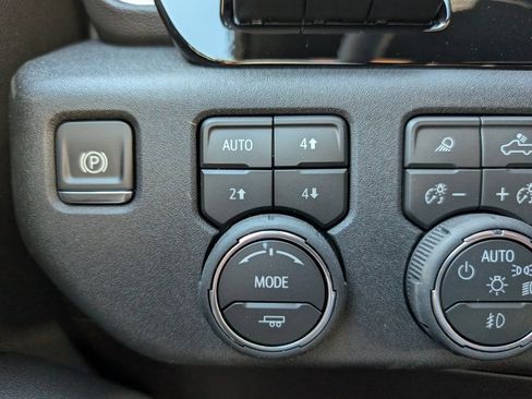 New 2026 Chevrolet Silverado 1500 High Country image 22