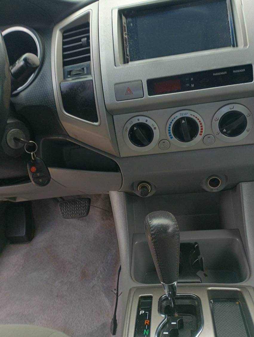 Used 2005 Toyota Tacoma 2WD Access Cab image 5