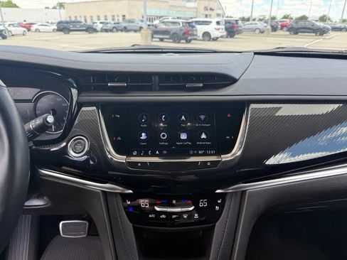 Certified 2024 Cadillac XT6 Sport AWD/4WD image 23