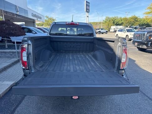 Used 2022 GMC Canyon AT4 image 29