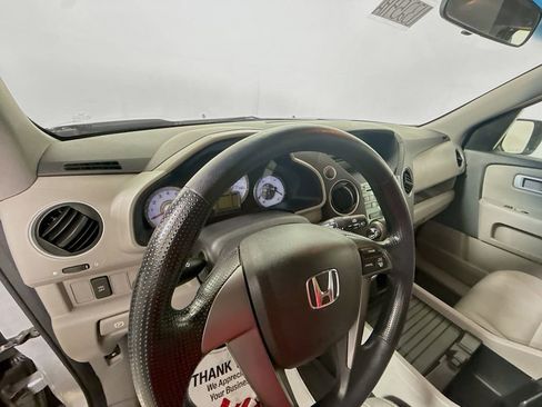 Used 2011 Honda Pilot LX image 9