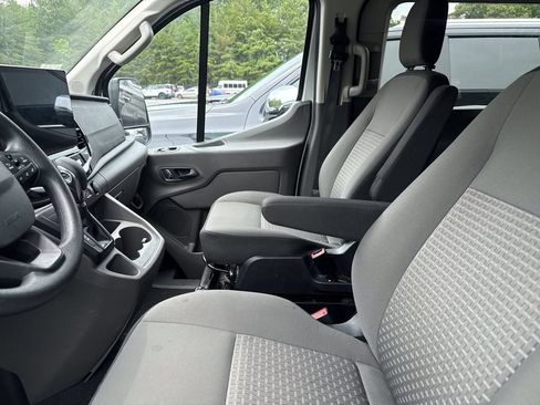 Used 2024 Ford Transit 350 XLT RWD image 7