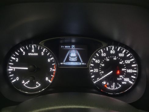 Used 2019 Nissan Pathfinder SL image 23