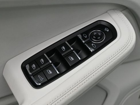 Used 2023 Porsche Macan GTS image 19