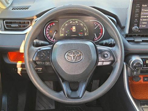Used 2019 Toyota RAV4 Adventure image 19