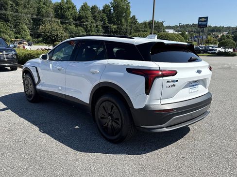 New 2025 Chevrolet Blazer EV LT FWD image 10